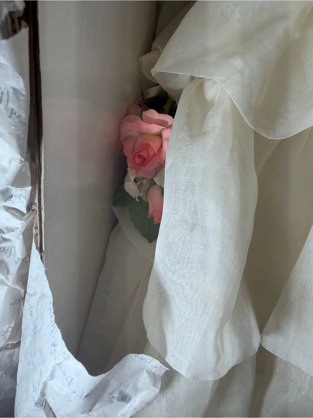 Danbury Mint Cream Tiered Bridal Doll with Brown Hair